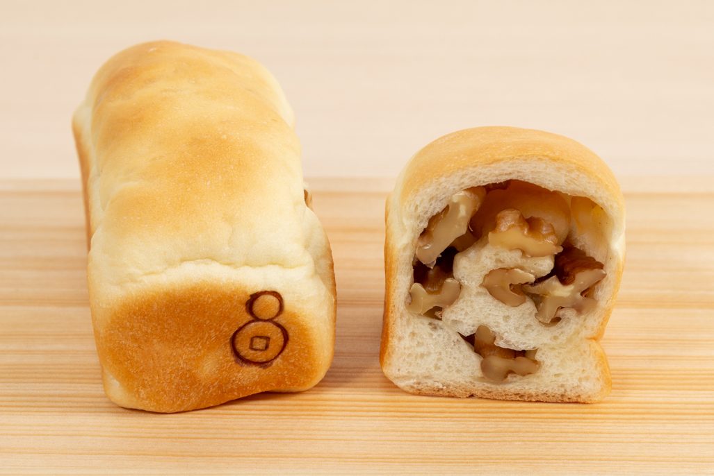 天神橋筋の高級食パン専門店［エイト］